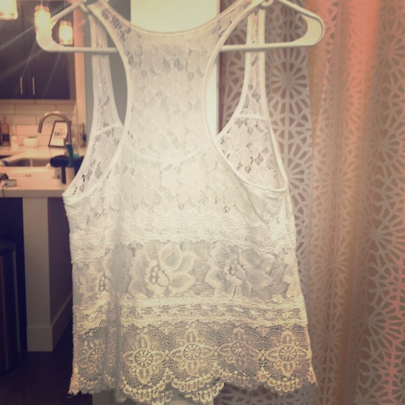 Abercrombie & Fitch Lace racerback Top - Picture 2 of 3